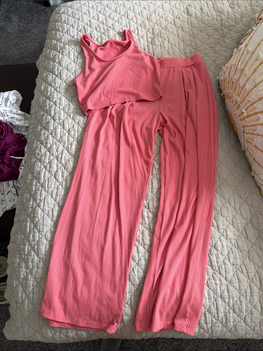 Women's Ribbed Two-Piece Lounge Set - Pink